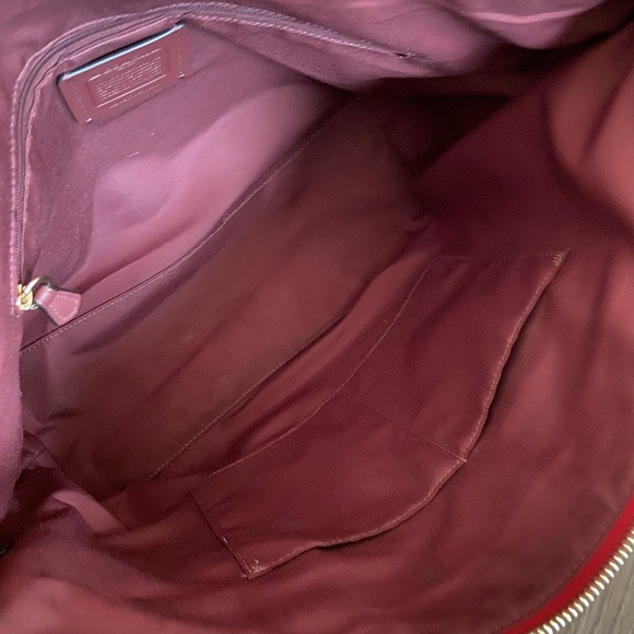 Coach Red Gallery Tote Bag 79608 - Picture 11 of 13